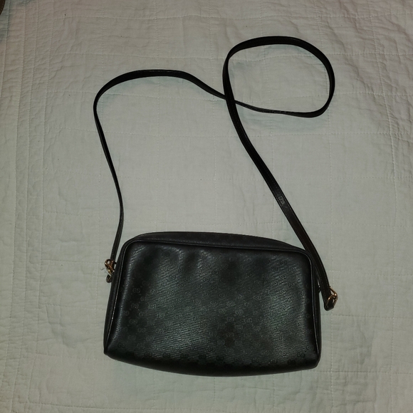 GUCCI GG Crossbody - Picture 3 of 8
